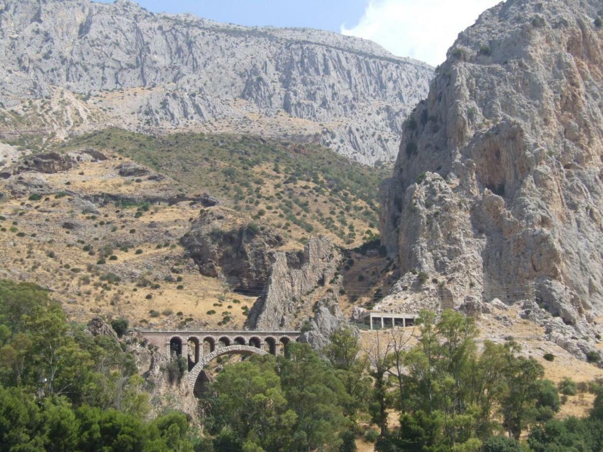 El Emigrante Villa El Chorro Luaran gambar