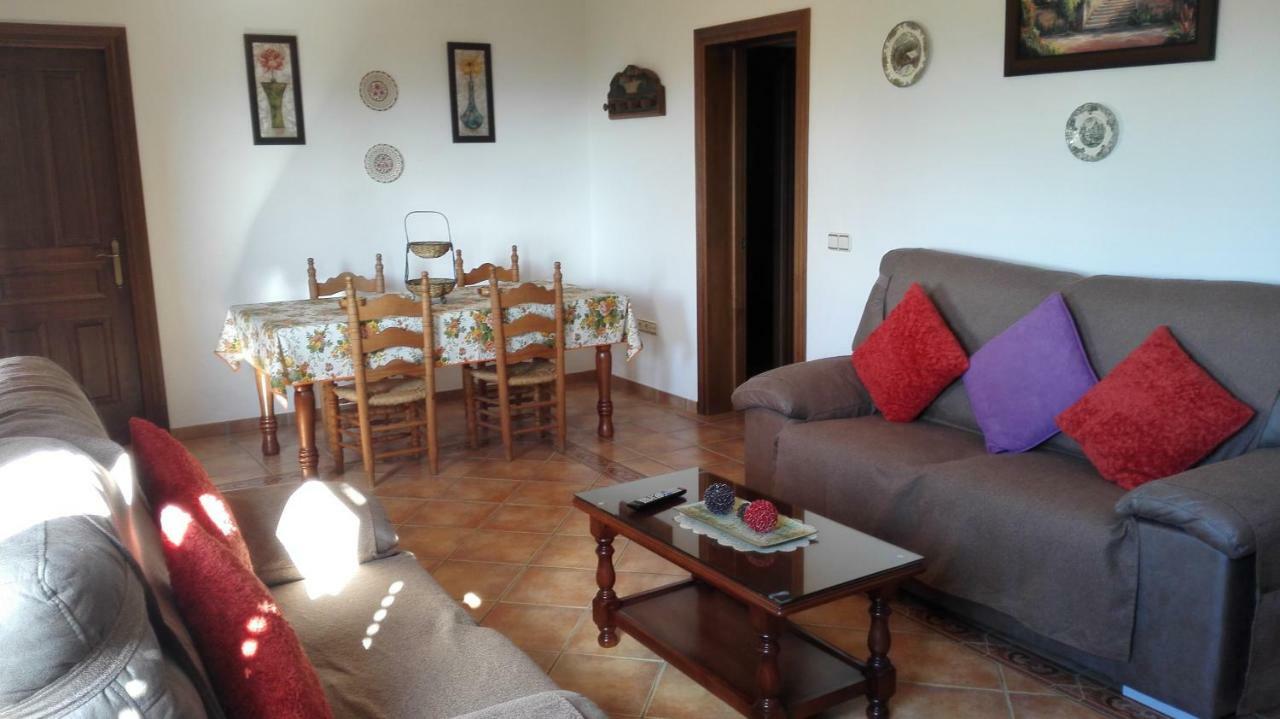 El Emigrante Villa El Chorro Luaran gambar